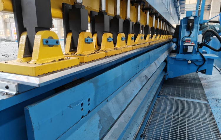 CNC-Plattenkantenfräslösungen für die Herstellung von Tankcontainern --- NT TANK