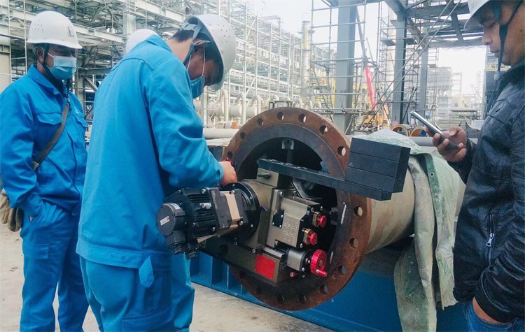 6″-40″ Flanschbearbeitungsmaschine in einer Chemieanlage ------ China