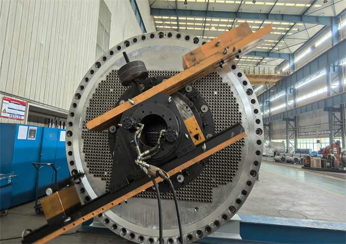 On-site blind flange sealing surface machining solutions